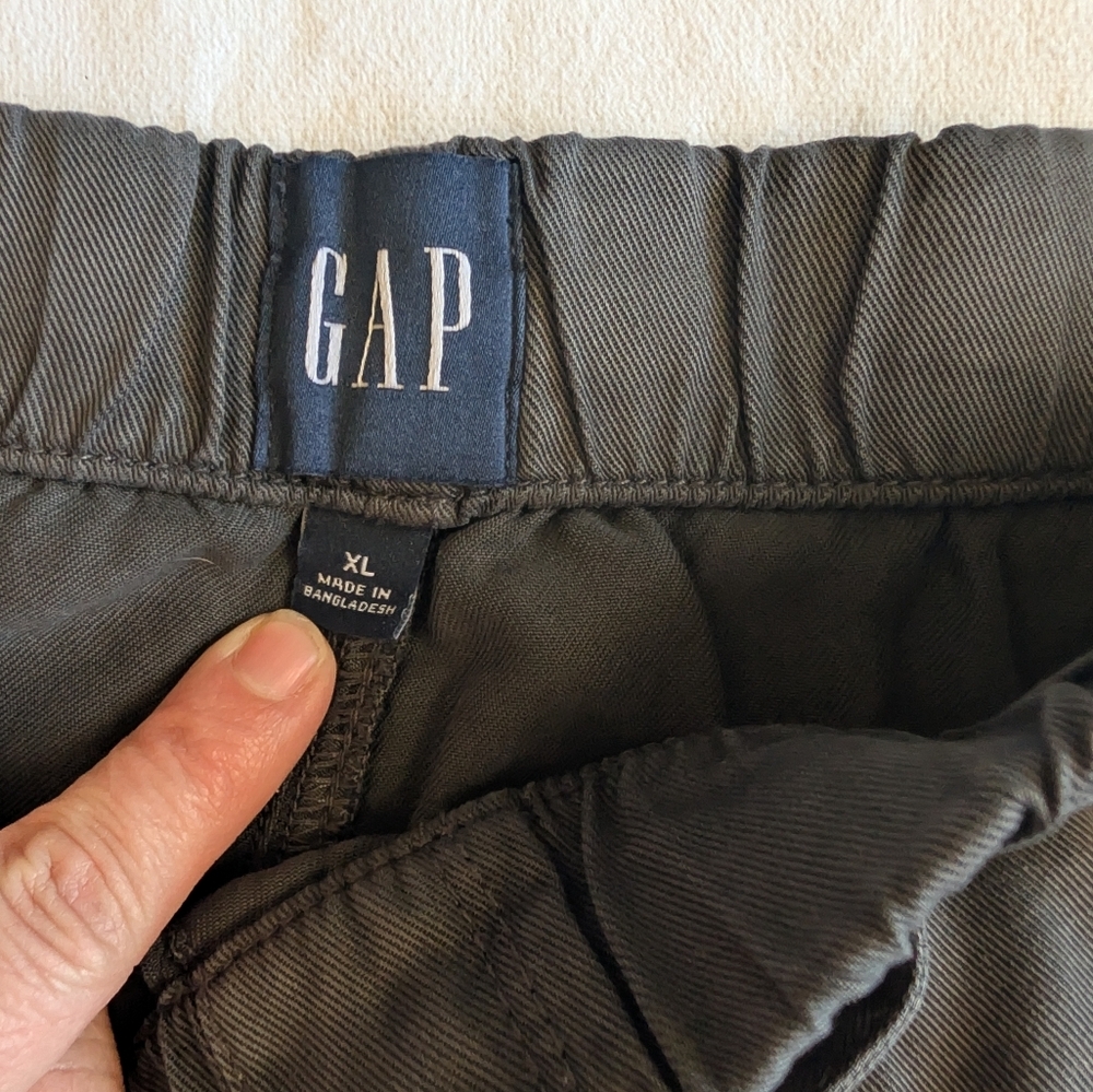 Gap Pull On Tencel Shorts Size XL - Picture 8 of 10